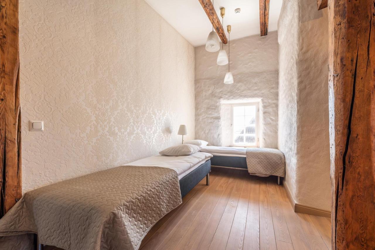 Old Town - Unique Tower Apartment Tallin Zewnętrze zdjęcie